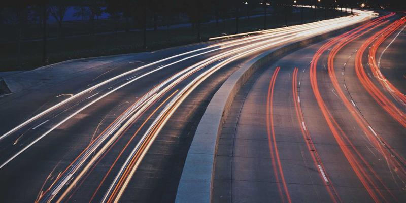 创意生活美学：用极简思维构建你的专属胶囊衣橱