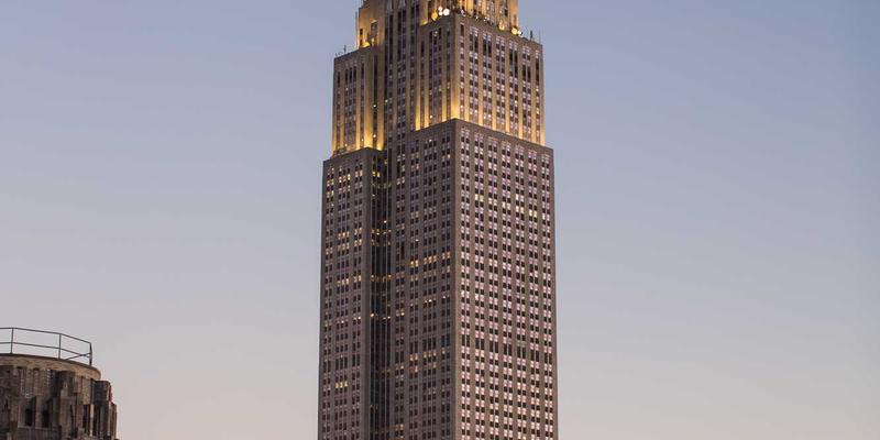 当艺术涂鸦邂逅东方美学：创意生活引领新中式生活方式